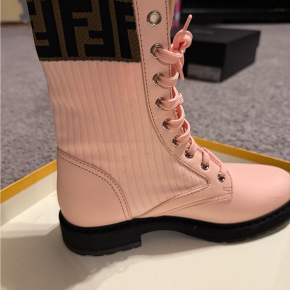 Real Fendi shoes from Neiman Marcus orig price $995 - Picture 14 of 16